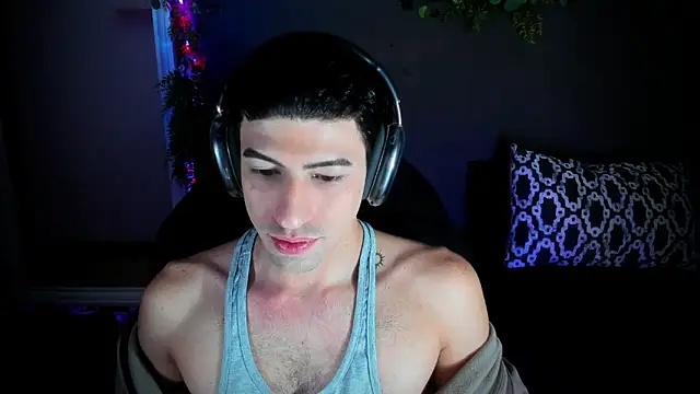 newjeff online show from February 4, 2026, 6:47 pm