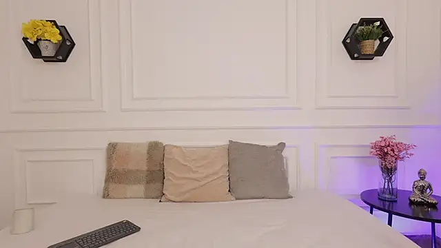 meloddysky online show from November 24, 2025, 5:45 pm