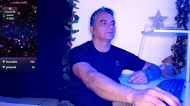 golden punisher online show from December 20, 2024, 9:21 am