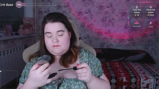 Estelle Hicks online show from February 6, 2026, 6:33 pm