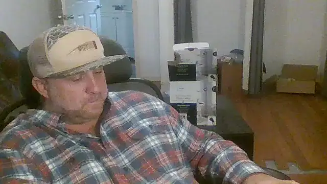 poundyouout69 online show from December 22, 2025, 4:37 pm