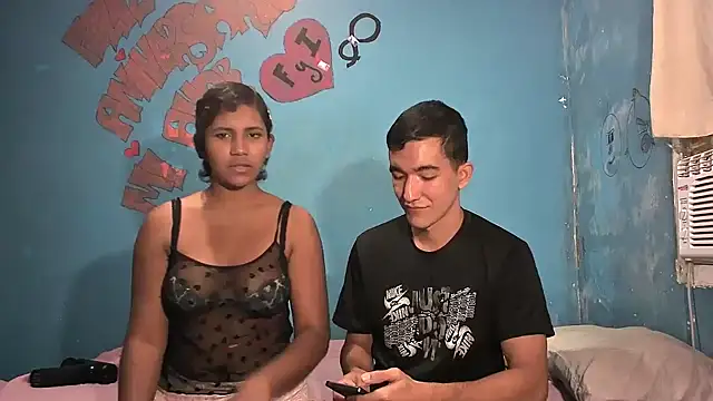 Snapshot of Sweetiefoxxx chatting on January 9, 2025, 2:29 pm Sweetiefoxxx online show from January 9, 2025, 2:29 pm