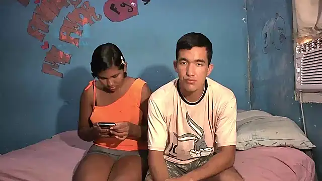 Snapshot of Sweetiefoxxx chatting on February 17, 2025, 8:04 pm Sweetiefoxxx online show from February 17, 2025, 8:04 pm