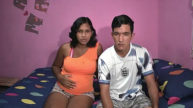 Snapshot of Sweetiefoxxx chatting on November 2, 2025, 5:37 pm Sweetiefoxxx online show from November 2, 2025, 5:37 pm