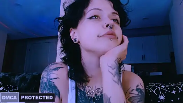 NaughtyLittleFox online show from April 14, 2026, 6:52 am