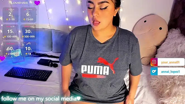 your anna01 online show from February 10, 2025, 2:08 am