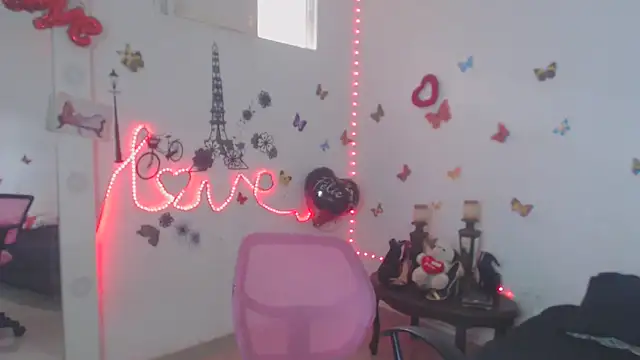 brigitht online show from September 11, 2025, 11:32 am