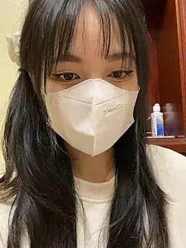 minmin2kk5 online show from March 7, 2025, 5:49 pm