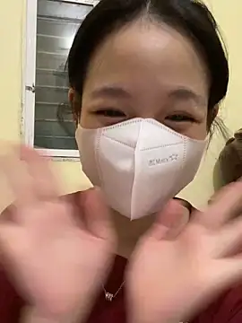 minmin2kk5 online show from October 11, 2025, 3:10 pm