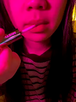 minmin2kk5 online show from December 1, 2025, 5:56 am