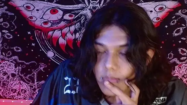 Snapshot of daiki_sx chatting on February 7, 2025, 11:34 pm daiki sx online show from February 7, 2025, 11:34 pm