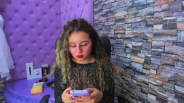 celeste blue69 online show from January 8, 2025, 2:46 am