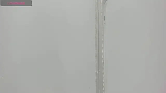 Cherllynn online show from September 10, 2025, 3:23 pm