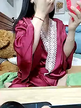 cream1299 online show from February 25, 2025, 7:42 am