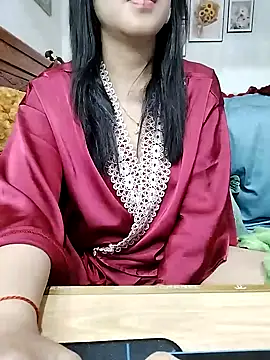 cream1299 online show from February 25, 2025, 10:47 am