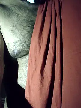 xavierkevi online show from November 28, 2025, 7:16 pm