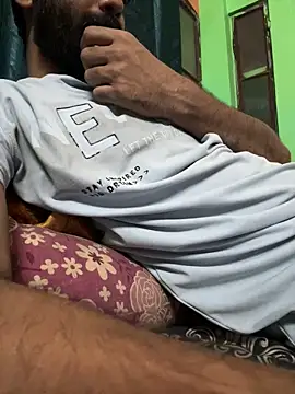 Snapshot of ALWAYSHORNYDADDY chatting on November 29, 2025, 10:40 am ALWAYSHORNYDADDY online show from November 29, 2025, 10:40 am