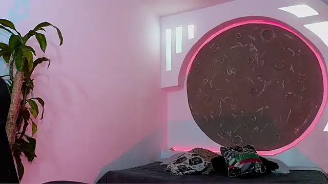 Tatianabr 01 online show from January 14, 2026, 2:17 am