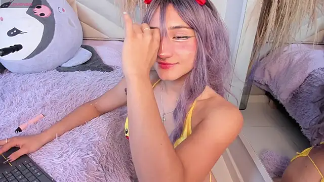 miia  baker online show from March 21, 2025, 12:06 pm