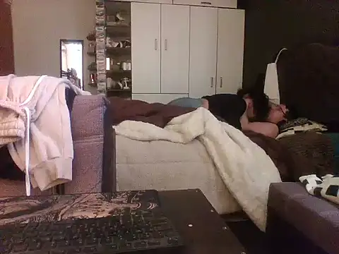 DIEGOMAXIM123 online show from December 3, 2025, 6:50 pm