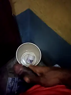 Snapshot of bangaloresexyguy chatting on February 25, 2026, 5:55 pm bangaloresexyguy online show from February 25, 2026, 5:55 pm