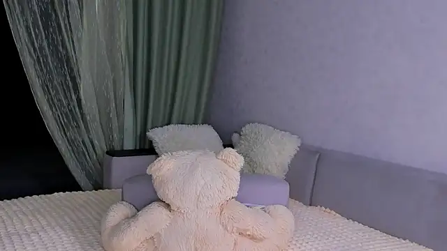 Snapshot of Sweeet_Barbie chatting on July 10, 2026, 3:25 pm Sweeet Barbie online show from July 10, 2026, 3:25 pm