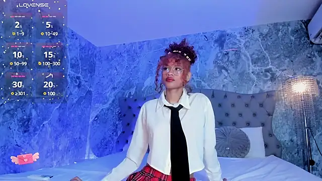 Aprillbrunette online show from February 27, 2025, 2:21 am