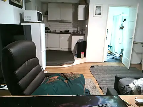 mihaimichael online show from September 22, 2025, 12:29 pm