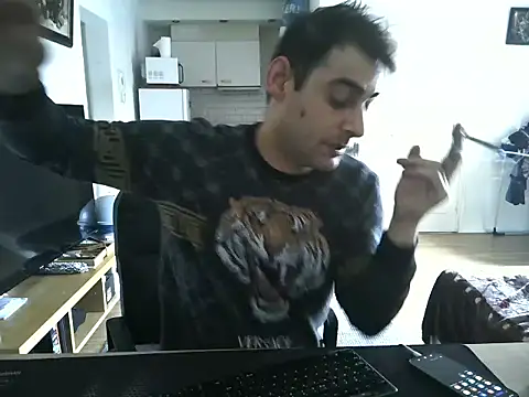 mihaimichael online show from June 14, 2026, 12:07 pm