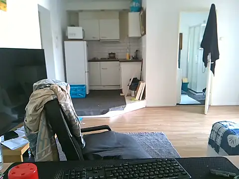 mihaimichael online show from June 20, 2026, 1:47 pm