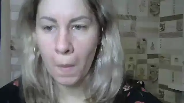 TherestlessKitty online show from February 17, 2025, 7:15 am