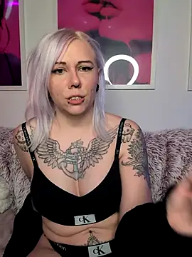 nora the strange online show from March 31, 2026, 5:57 pm