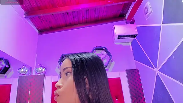 Karoll014 online show from February 23, 2026, 12:13 pm