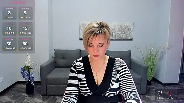 Julia Wilsone online show from January 14, 2026, 6:52 am