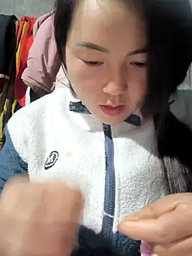 Sweetlove 77 online show from March 4, 2025, 1:38 pm