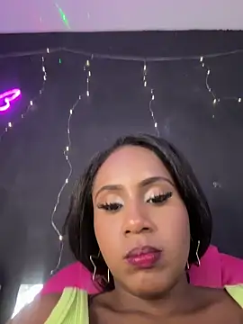 AlisonHoot69 online show from October 11, 2025, 8:07 pm