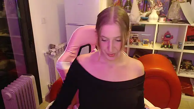 Pinkyladyxxx online show from December 10, 2024, 9:54 pm