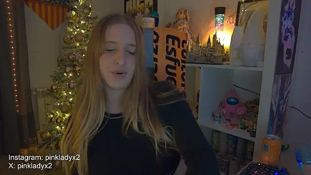 Pinkyladyxxx online show from November 23, 2025, 10:53 pm