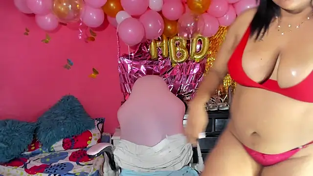 ivy roosx online show from April 22, 2026, 1:41 am