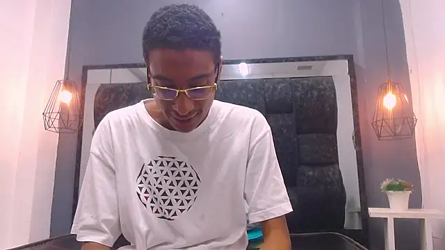 Jose Smoke online show from March 4, 2025, 3:44 am