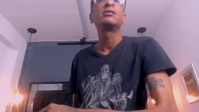 Jose Smoke online show from March 11, 2025, 6:53 am