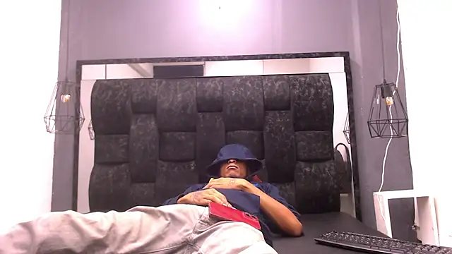 Jose Smoke online show from October 8, 2025, 3:15 am