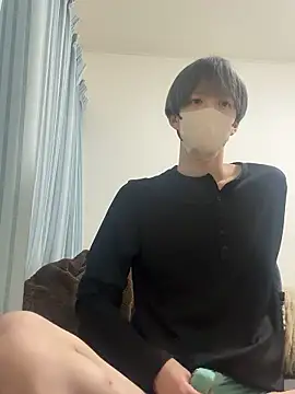 Snapshot of yuuuuma578 chatting on February 9, 2026, 4:00 pm yuuuuma578 online show from February 9, 2026, 4:00 pm