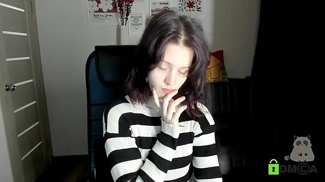 Alina Mills online show from December 14, 2025, 8:20 am