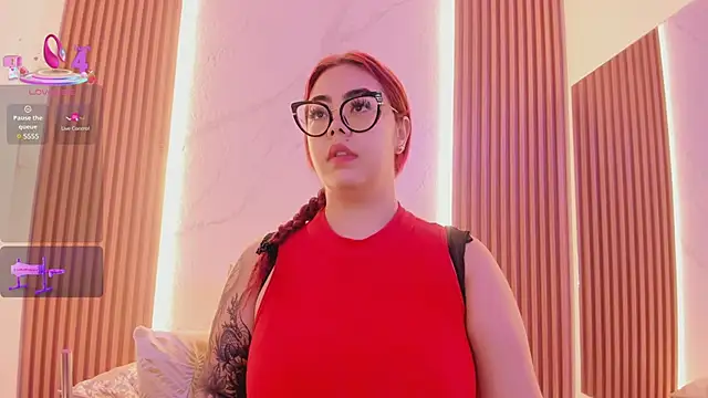 Snapshot of juicy_led_ chatting on February 25, 2025, 11:30 am juicy led online show from February 25, 2025, 11:30 am