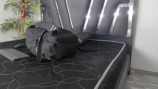 Black Rose2 online show from March 7, 2025, 11:29 am