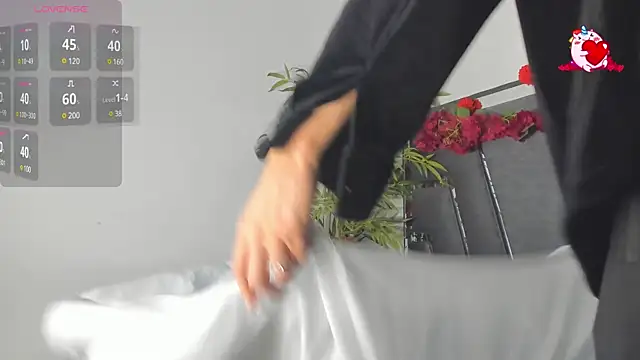 Black Rose2 online show from March 10, 2025, 11:42 am