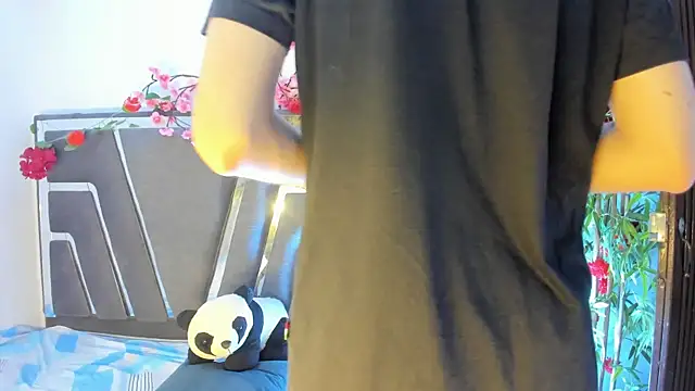 Black Rose2 online show from November 16, 2025, 11:27 am