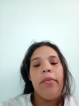 Snapshot of Alisonn_Guzman_ chatting on December 1, 2024, 9:04 pm Alisonn Guzman online show from December 1, 2024, 9:04 pm