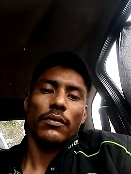 Aqua2312 online show from March 16, 2026, 10:03 pm